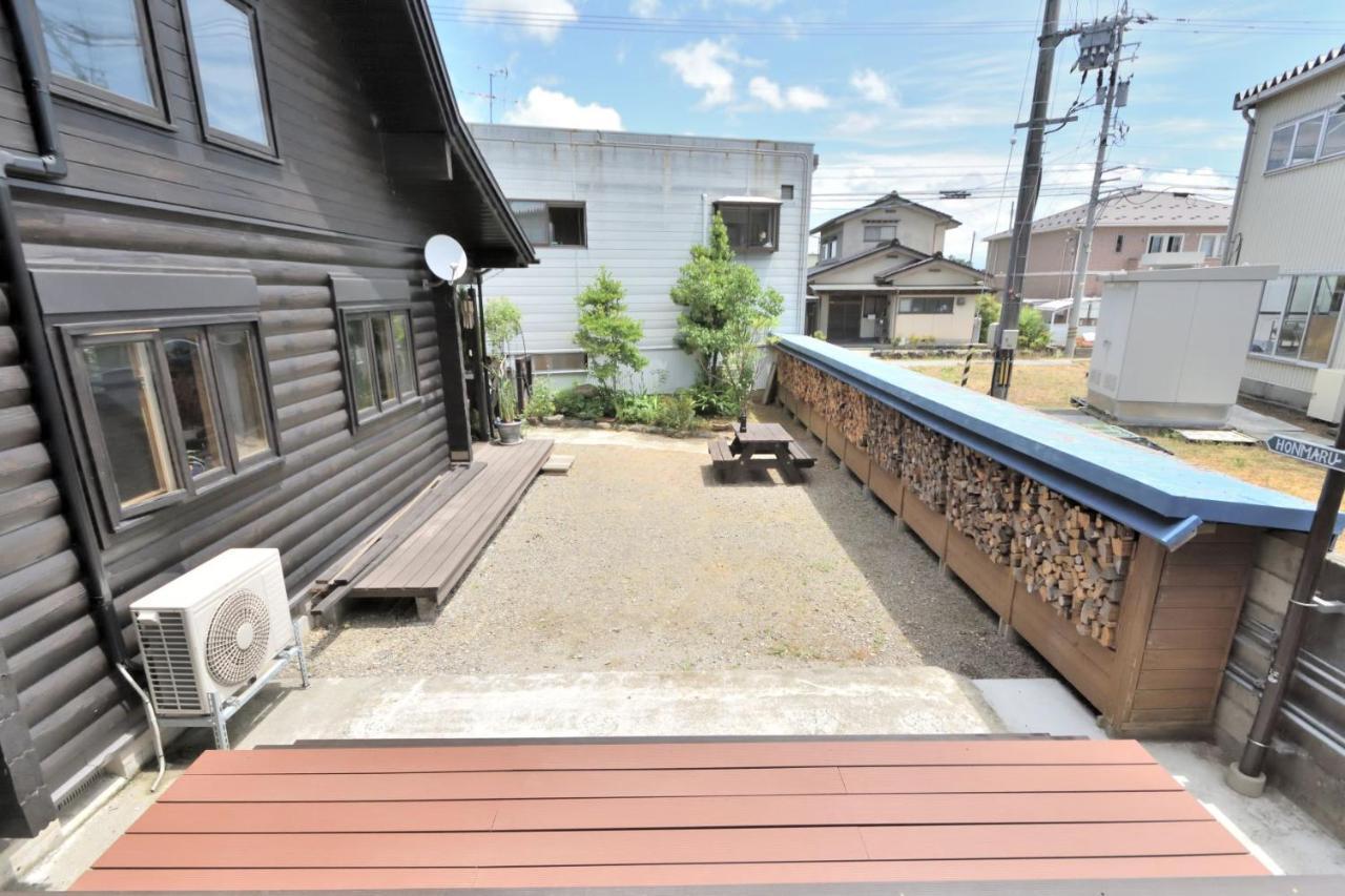 Carrefour Guesthouse カルフール ゲストハウス Toyama Exterior photo
